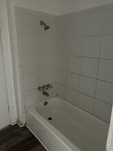 341 12th St NE in Paris, TX - Building Photo - Building Photo