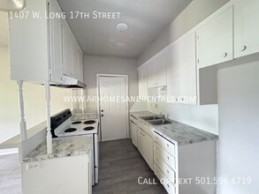 1407 W Long 17th St in North Little Rock, AR - Building Photo - Building Photo