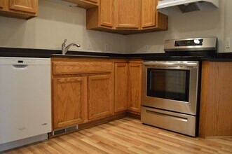 1512 in Minneapolis, MN - Building Photo - Interior Photo