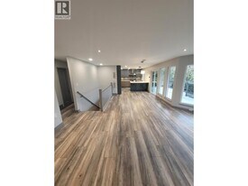 23113-2125A 125a Ave in Maple Ridge, BC - Building Photo