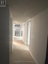7477 Doverwood Dr in Mississauga, ON - Building Photo - Building Photo