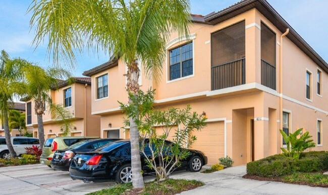 property at 4211 Via Piedra Cir