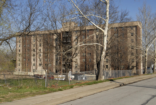 Lawndale Heights in Kansas City, MO - Building Photo - Building Photo