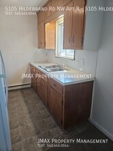 5105 Hildebrand Rd NW-Unit -5105 Hildebrand Unit R in Roanoke, VA - Building Photo - Building Photo