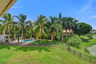 7722 SW 188th Terrace in Cutler Bay, FL - Building Photo - Building Photo