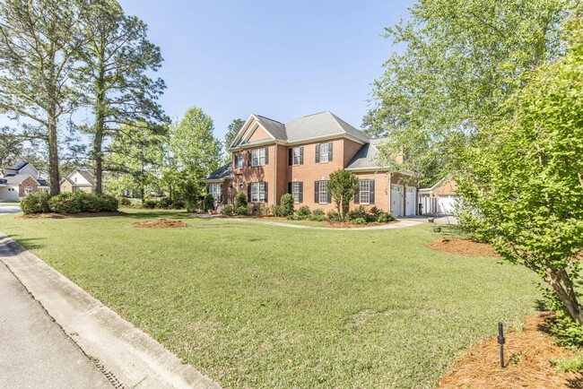 property at 501 Heathwood Pl