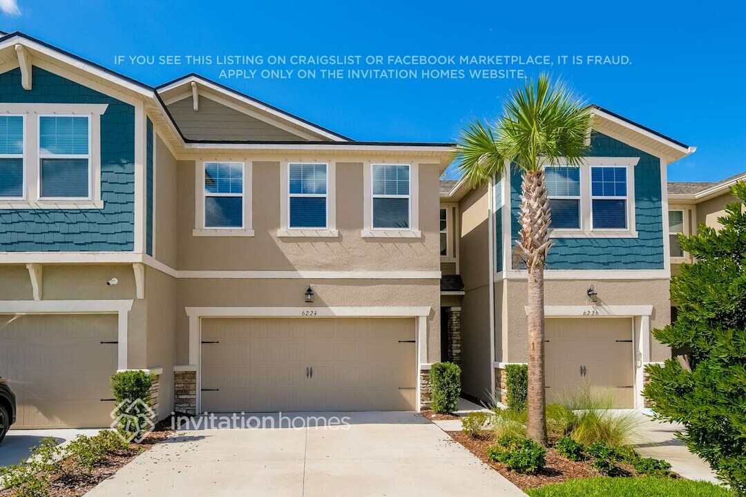6224 Scarlet Darter Wy in Tampa, FL - Building Photo
