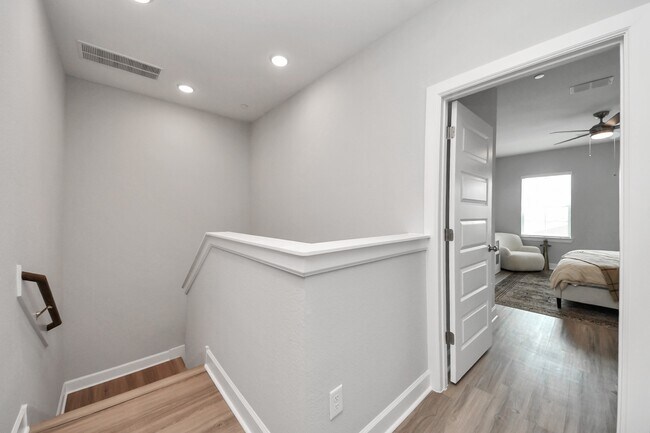 5300 Berkeley Knl Cir