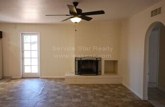 3812 W Loma Ln in Phoenix, AZ - Building Photo - Building Photo