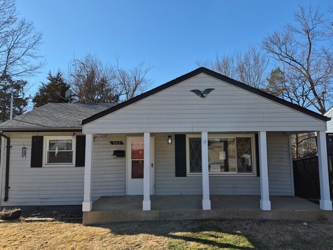 property at 3515 Dixie Dr