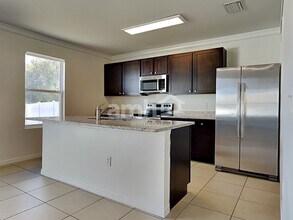 3414 San Moise Pl in Plant City, FL - Foto de edificio - Building Photo