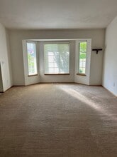 11304 SE 264th Pl in Kent, WA - Building Photo - Building Photo