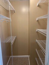 2703 Bluff View Dr in Greenville, NC - Building Photo - Building Photo