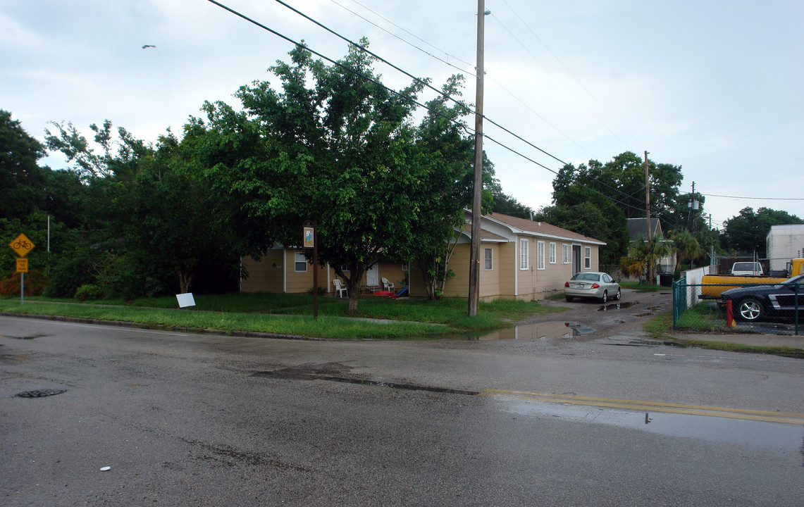 917 30th Ave N in St. Petersburg, FL - Building Photo