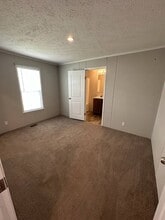 19 Highlander Ave in Miamisburg, OH - Building Photo - Building Photo