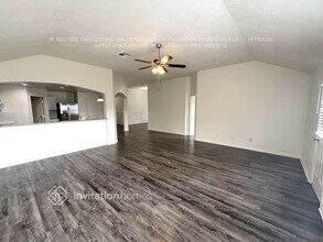 21511 Fossil Trails Dr, Unit 11 in Spring, TX - Foto de edificio - Building Photo