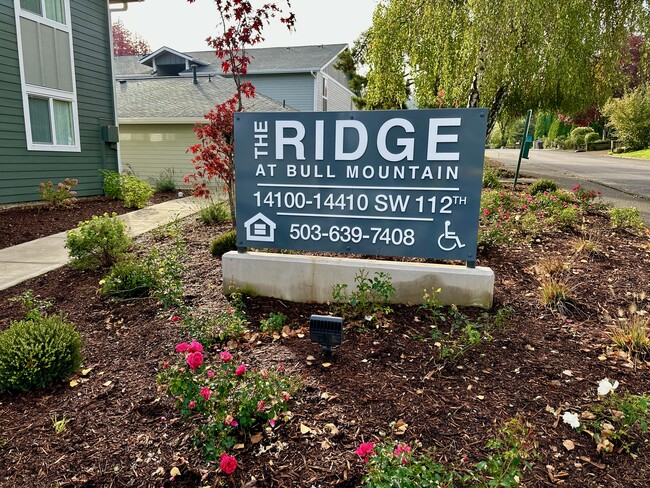 The Ridge at Bull Mountain in Tigard, OR - Building Photo - Building Photo