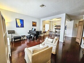 1225 Avondale Ln in West Palm Beach, FL - Building Photo - Building Photo