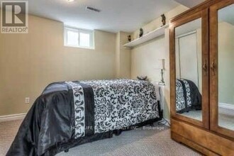 64 Parkway Ave in Markham, ON - Building Photo - Building Photo