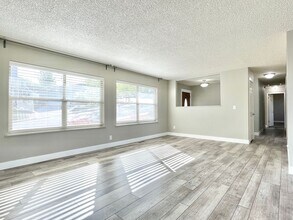 650 Oak Dr in North Salt Lake, UT - Building Photo - Building Photo