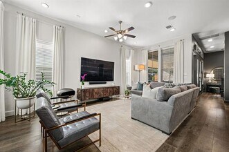 5495 Ashby Grove St in Dallas, TX - Building Photo - Building Photo
