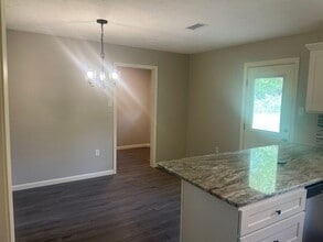 4 Huckleberry Rd in Conway, AR - Building Photo - Building Photo