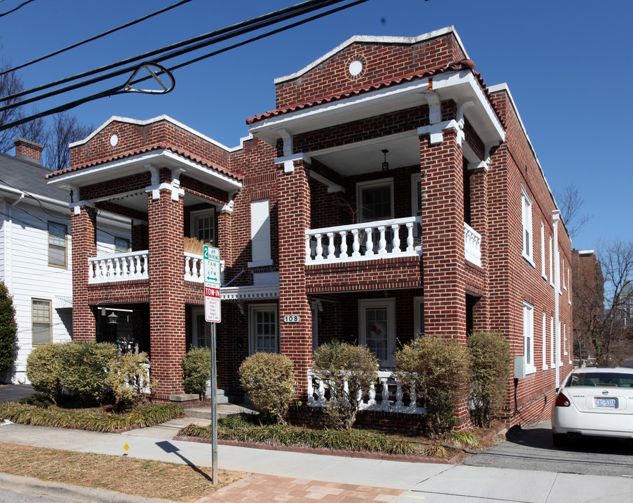 108 N Mendenhall St in Greensboro, NC - Building Photo