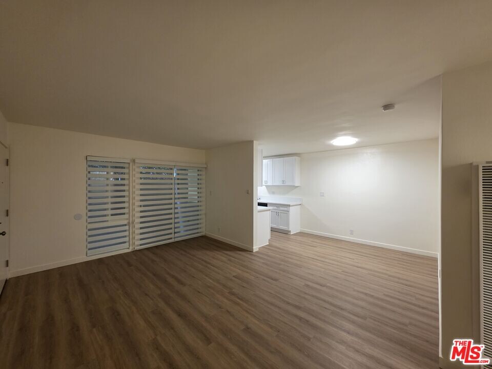 827 9th St in Santa Monica, CA - Building Photo