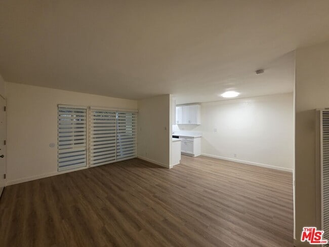 property at 827 9th St