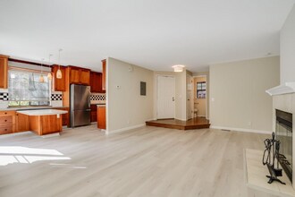75 Devonshire Ave in Mountain View, CA - Building Photo - Building Photo