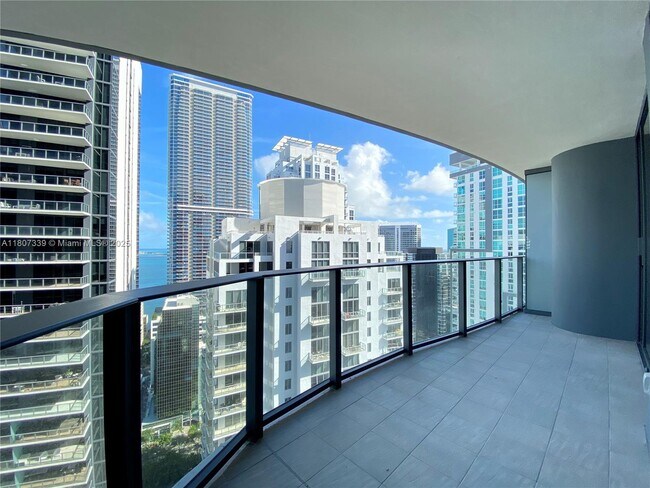 property at 1000 Brickell Plaza