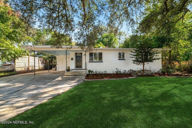 property at 4007 Aldington Dr
