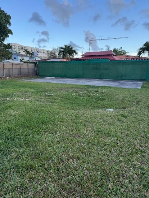 6752 SW 21st St in Miami, FL - Building Photo - Building Photo