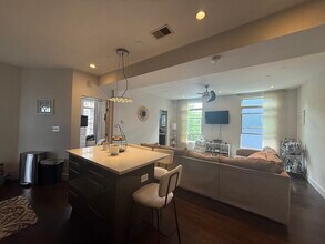 44 St Margaret St in Boston, MA - Building Photo - Building Photo