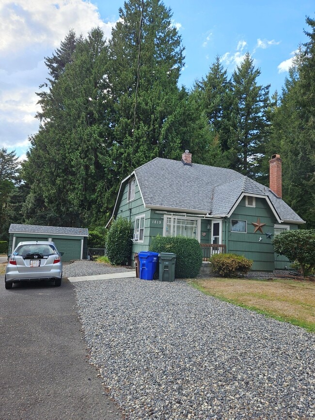 1819 NE 205th Ave
