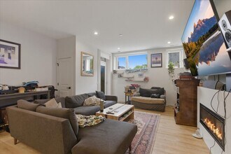 4177 W Belmont Ave in Chicago, IL - Building Photo - Building Photo