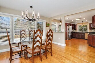 2936 Warbler Pl in Highland Park, IL - Building Photo - Building Photo