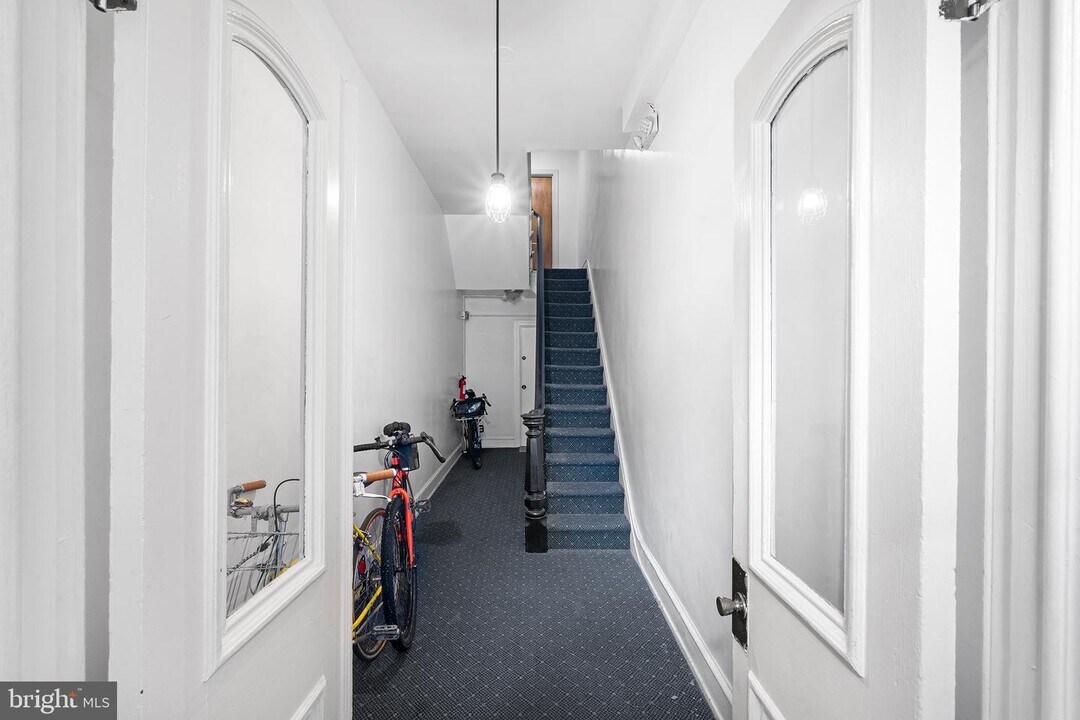 2826 Poplar St Photo