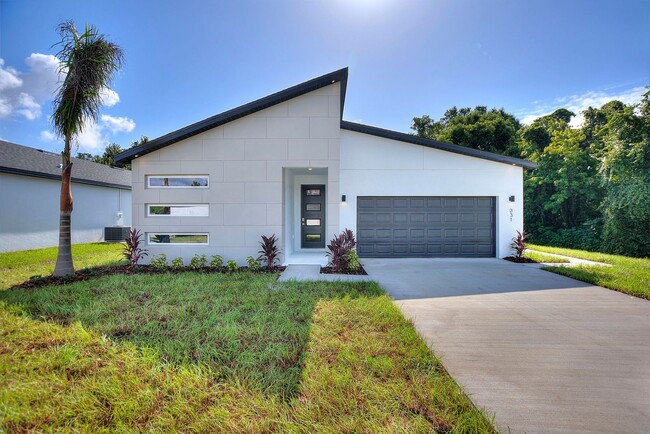 331 Royal Palm Wy in Winter Haven, FL - Building Photo - Building Photo