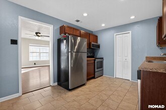 254 Freiling in San Antonio, TX - Building Photo - Building Photo