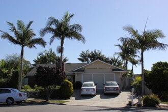232 Daytona Dr in Goleta, CA - Building Photo - Building Photo
