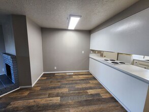 1029 Raffon Ct SE-Unit -AR7171-3 in Salem, OR - Building Photo - Building Photo