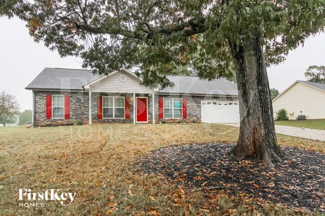 612 Everlasting Way in Locust Grove, GA - Building Photo - Building Photo