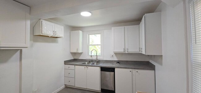 19451 Woodingham Dr in Detroit, MI - Building Photo - Building Photo