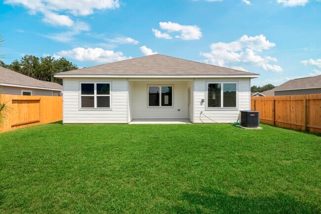 10351 Red Cardinal Dr in Cleveland, TX - Building Photo - Building Photo