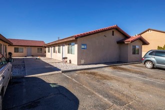 7234-7242 Palo Alto Ave in Yucca Valley, CA - Building Photo - Other