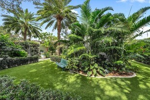 231 Fluvia Ave in Coral Gables, FL - Building Photo