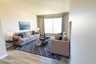 Renfrew Corner Apartments in Calgary, AB - Building Photo - Building Photo