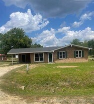 1374 McLean Chapel Church Rd, Unit 1 in Bunnlevel, NC - Building Photo