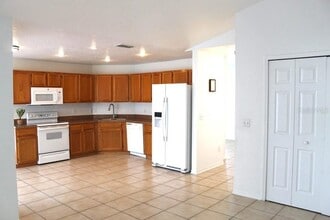 5629 Loma Vista Ct in Davenport, FL - Building Photo - Building Photo